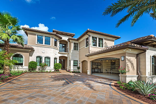 Best Commercial Driveway Pavers  in Tuscarawas, OH